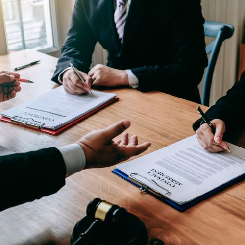 Redacción de Contratos Personalizados